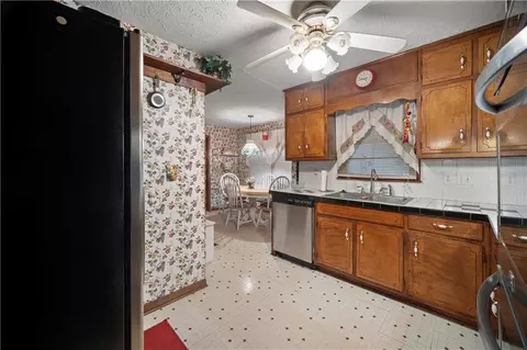 Kitchen - 110 Otelia Ln, Covington, GA 30014 photo 2 of 3