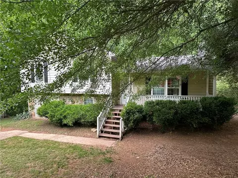 2756 Del Ridge Dr, Douglasville, GA 30135