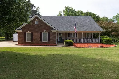 145 Stewart Hollow Ln, Covington, GA 30016