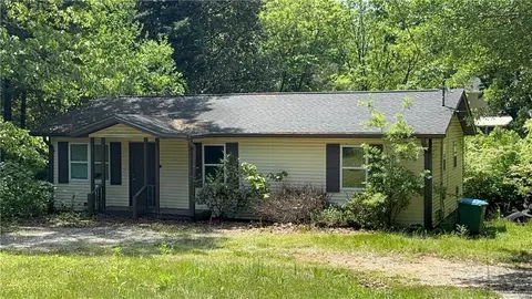 2888 Mountain View Rd, Snellville, GA 30078
