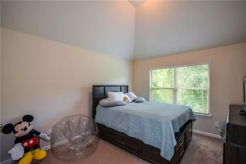 Bedroom - 6816 Diamond Dr, Rex, GA 30273 photo 4 of 7