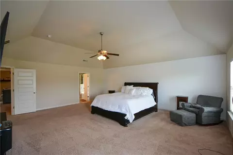 Bedroom - 6816 Diamond Dr, Rex, GA 30273 photo 2 of 7