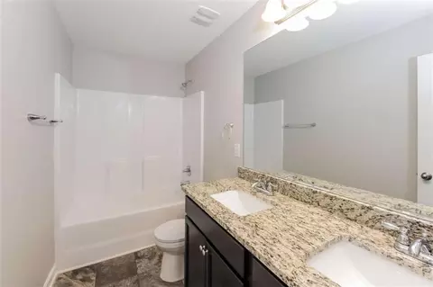 Bath - 89 Citadel Dr, Hampton, GA 30228 photo 1 of 1