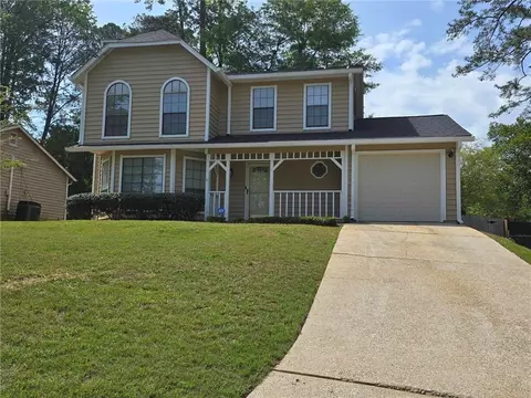 5229 Mountain Village Ct, Stone Mountain, GA 30083