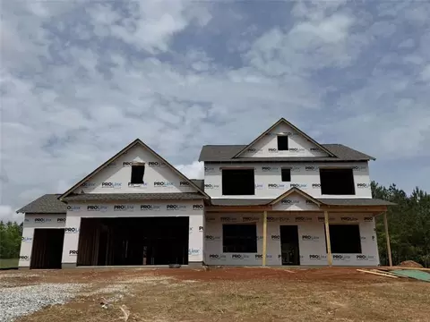 1069 Red Oak Blvd, Loganville, GA 30052