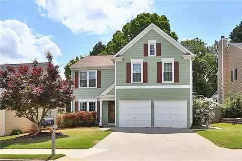6055 Pattingham Dr, Roswell, GA 30075