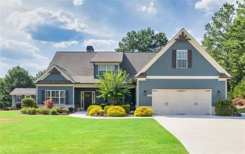 1202 Shiva Blvd, Winder, GA 30680