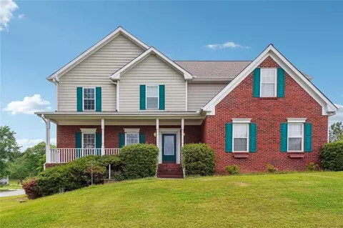3715 Frankie Wade Ln, Loganville, GA 30052