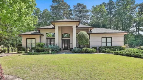 1302 Desoto Falls Ct SW, Atlanta, GA 30311