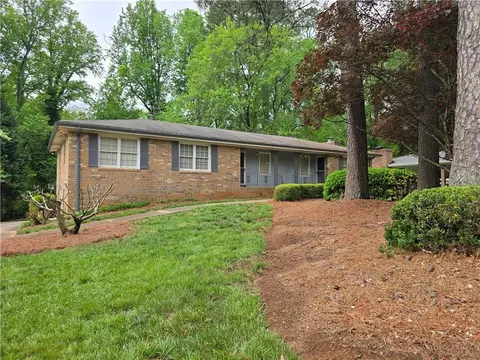 1810 Trophy Dr, Marietta, GA 30062