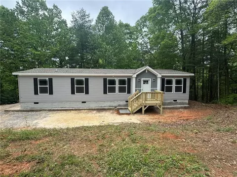 626 Candy Ln, Ellijay, GA 30540