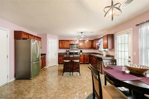 Kitchen - 13347 Henderson Ct, Hampton, GA 30228 photo 1 of 2