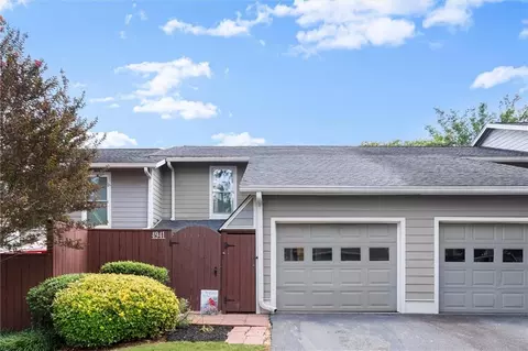 4941 Meadow Ln, Marietta, GA 30068