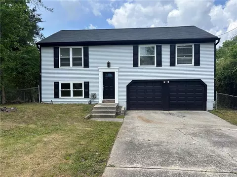1185 Jocelyn Ct, Stone Mountain, GA 30088