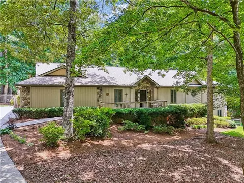 211 Black Kettle Ln, Johns Creek, GA 30022