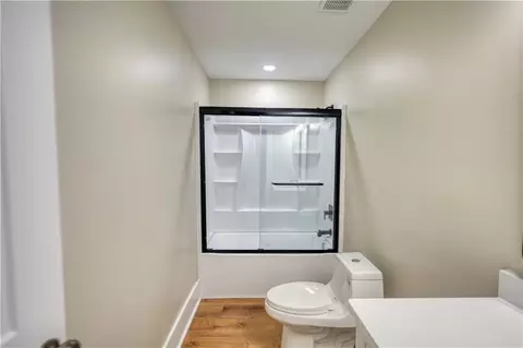 Bath - 25 Oakbrook Ln, Covington, GA 30016 photo 8 of 8