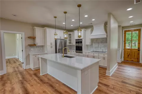 Kitchen - 25 Oakbrook Ln, Covington, GA 30016 photo 1 of 6