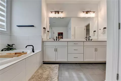 Bath - 4391 Encore Blvd, Duluth, GA 30097 photo 7 of 8