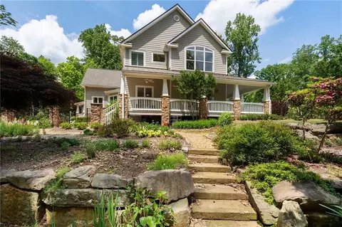 585 Watboro Hill Dr, Milton, GA 30004