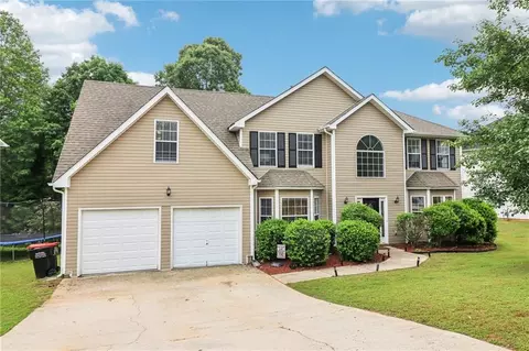 4015 Soaring Dr, Douglasville, GA 30135