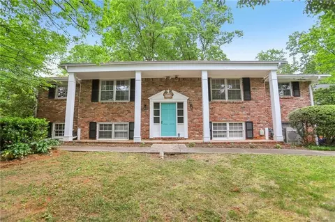 1426 Diamond Head Dr, Decatur, GA 30033