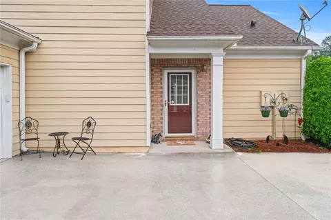 202 Accord Ln SW, Grayson, GA 30017
