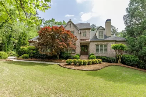 1575 Spalding Dr, Sandy Springs, GA 30350