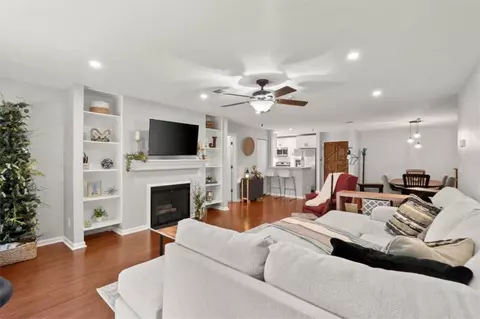 305 Ridley Howard Ct, Decatur, GA 30030