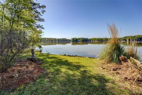 View/Area - 455 Mayo Rd, Covington, GA 30014 photo 6 of 7