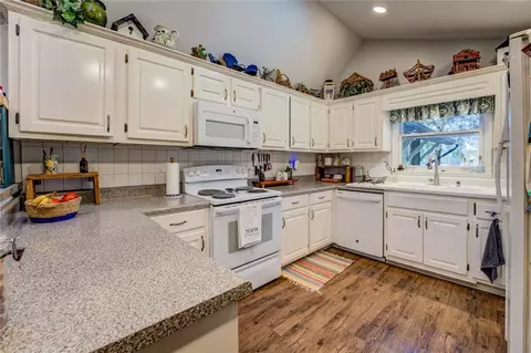 Kitchen - 455 Mayo Rd, Covington, GA 30014 photo 2 of 5