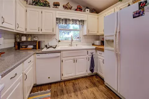 Kitchen - 455 Mayo Rd, Covington, GA 30014 photo 3 of 5