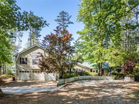 455 Mayo Rd, Covington, GA 30014