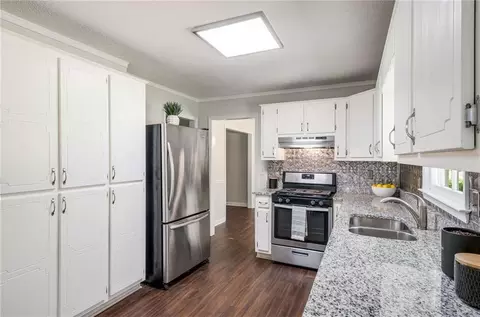 Kitchen - 45 Pine Tree Dr, Mcdonough, GA 30252 photo 3 of 4