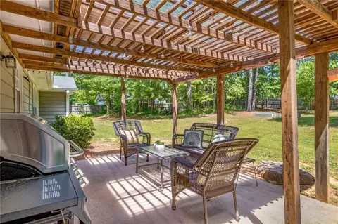 Exterior - 45 Pine Tree Dr, Mcdonough, GA 30252 photo 1 of 3