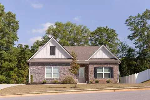 514 Meadows Farm Dr, Monroe, GA 30655