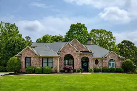 710 Eastbourne Ct, Alpharetta, GA 30005