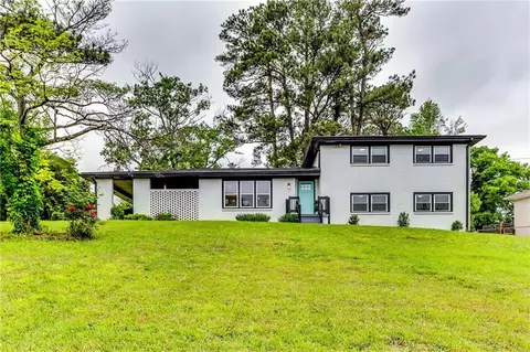 2932 Valley Ridge Dr, Decatur, GA 30032