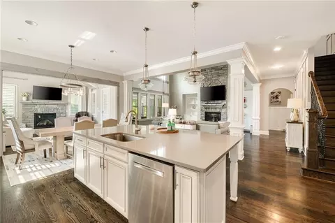 Kitchen - 2935 Manorview Ln, Milton, GA 30004 photo 3 of 4