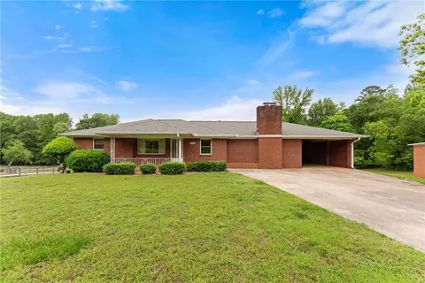 2626 Little River Park Rd, Gainesville, GA 30506