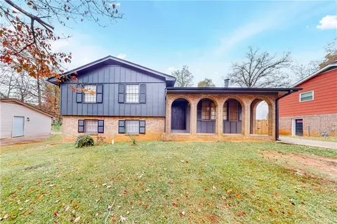 8451 Magnolia Dr, Jonesboro, GA 30238