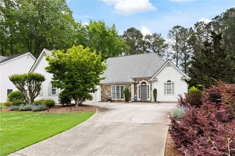 5042 Southland Dr, Woodstock, GA 30188
