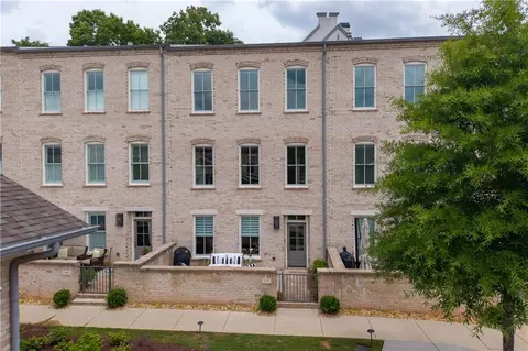 3433 Landen Pine Ct NE, Atlanta, GA 30305