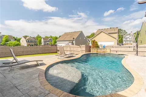 408 Blue Sky Cir, Acworth, GA 30102