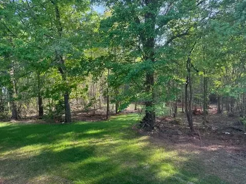 Exterior - 332 Dewaters Rd, Commerce, GA 30529 photo 5 of 5