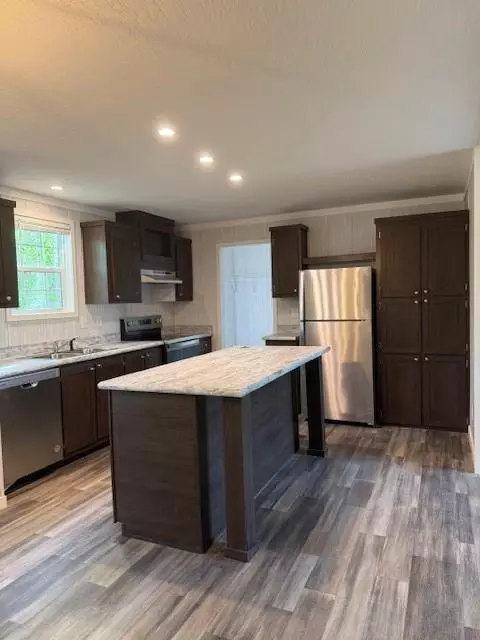 Kitchen - 332 Dewaters Rd, Commerce, GA 30529 photo 1 of 2