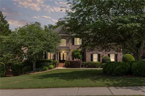 1440 Water View Ln, Suwanee, GA 30024