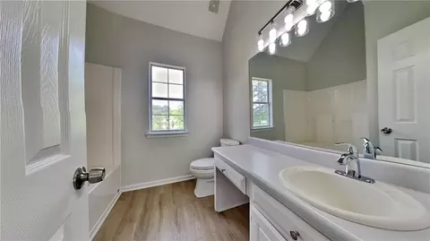 Bath - 64 Dogwood Rdg, Hampton, GA 30228 photo 3 of 3