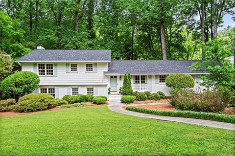 1518 Rochelle Dr, Atlanta, GA 30338