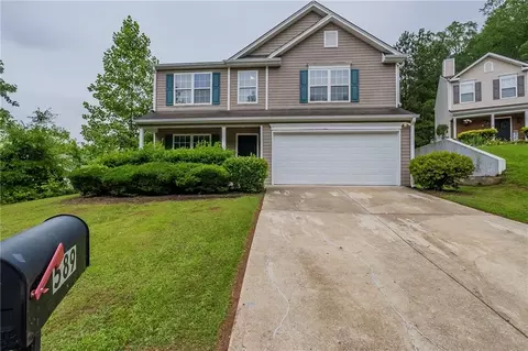 589 Arbor Ridge Dr, Stone Mountain, GA 30087