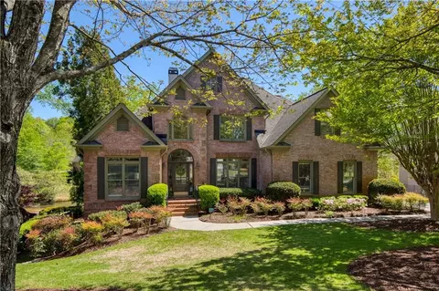6185 Deerwoods Trl, Alpharetta, GA 30005